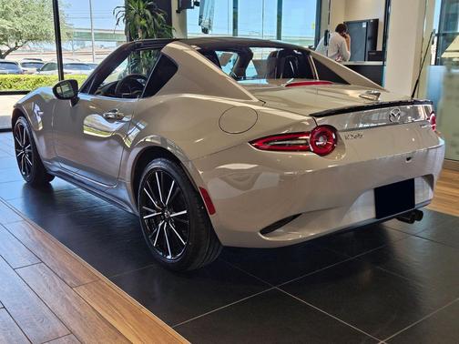 2025 Mazda MX-5 Miata RF Grand Touring