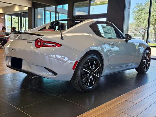 2025 Mazda MX-5 Miata RF Grand Touring