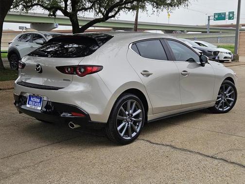 2024 Mazda Mazda3 FWD w/Preferred Package