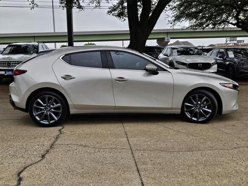 2024 Mazda Mazda3 FWD w/Preferred Package