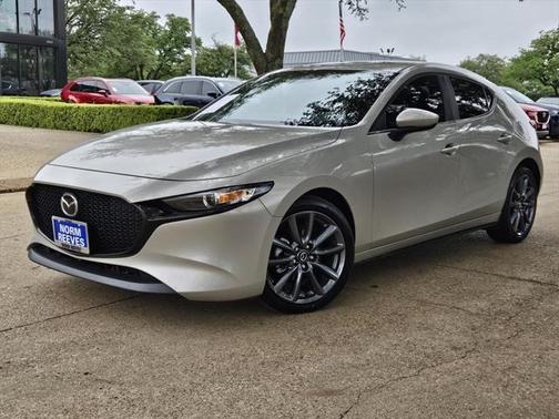 2024 Mazda Mazda3 FWD w/Preferred Package