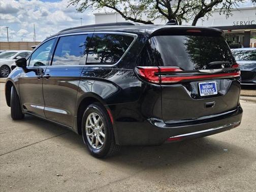 2021 Chrysler Pacifica Touring