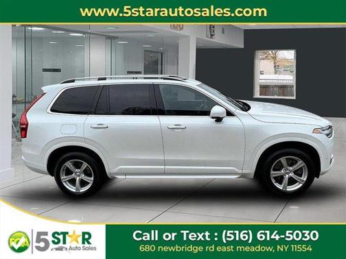 2018 Volvo XC90 T5 Momentum