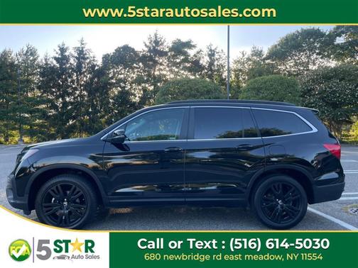 Crystal Black Pearl 2022 Honda Pilot AWD Special Edition