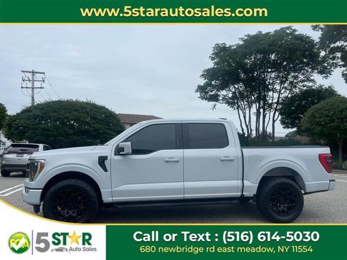 white 2022 Ford F-150 Lariat