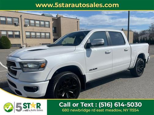 Bright White 2022 RAM 1500 Laramie