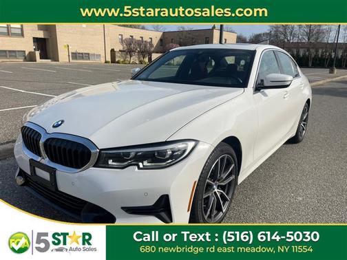 Alpine White 2022 BMW 330 xDrive