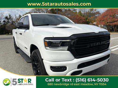 Bright White Clearcoat 2023 RAM 1500 Laramie