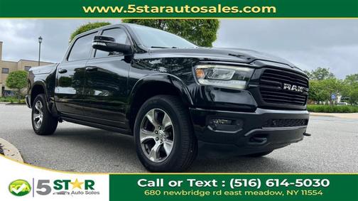 Diamond Black Crystal Pearlcoat 2020 RAM 1500 Laramie