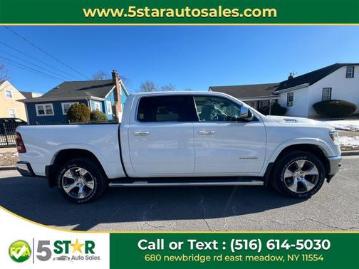 Bright White 2022 RAM 1500 Laramie