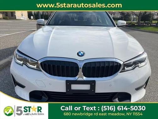 2022 BMW 330 i xDrive