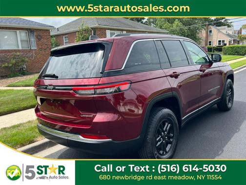 Velvet Red Pearlcoat 2022 Jeep Grand Cherokee Laredo