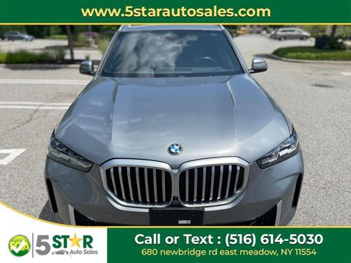 GRAY 2024 BMW X5 xDrive40i