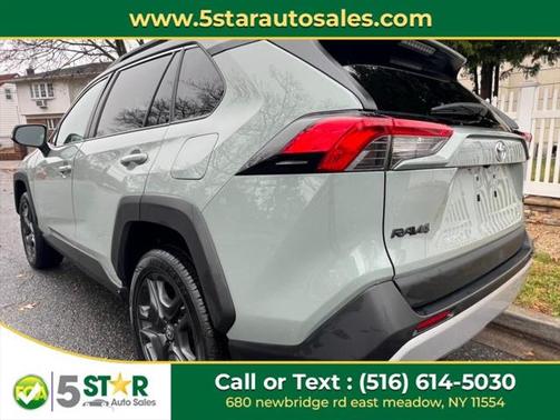 2022 Toyota RAV4 Adventure