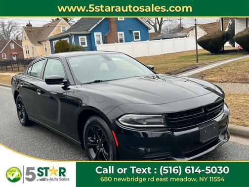 Pitch Black Clearcoat 2021 Dodge Charger SXT