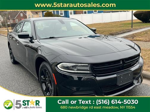 Pitch Black Clearcoat 2021 Dodge Charger SXT
