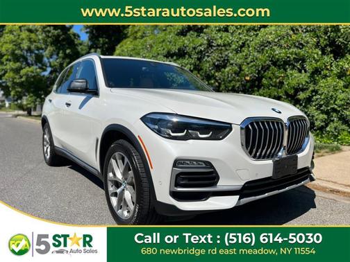 Mineral White Metallic 2021 BMW X5 xDrive40i