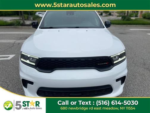 White Knuckle Clearcoat 2023 Dodge Durango GT Plus