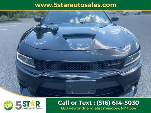 Pitch Black Clearcoat 2022 Dodge Charger GT
