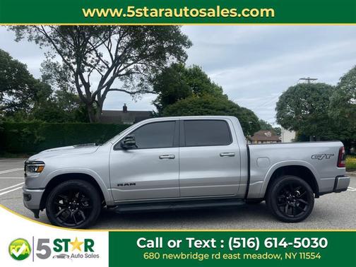 Billet Silver Metallic Clearcoat 2022 RAM 1500 Laramie