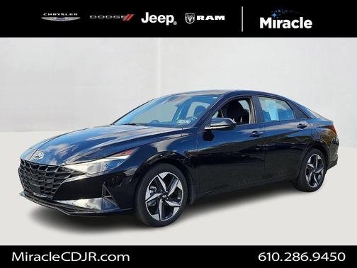 2023 Hyundai ELANTRA SEL