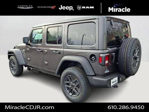 Granite Crystal Clearcoat Metallic 2026 Jeep Wrangler Sport
