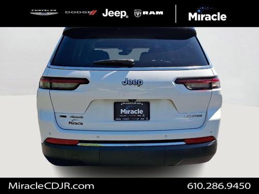 Bright White Clearcoat 2021 Jeep Grand Cherokee L Limited