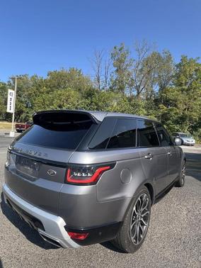 2021 Land Rover Range Rover Sport HSE Silver Edition