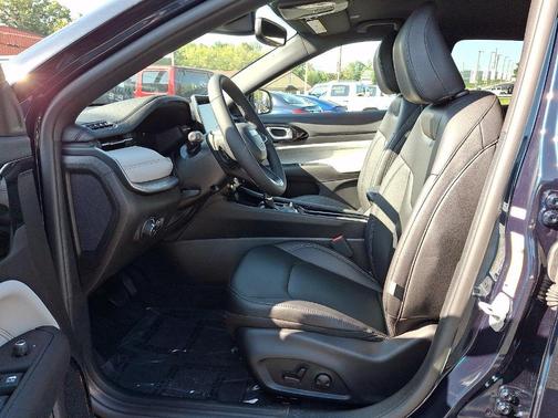 Fathom Blue Pearlcoat 2026 Jeep Compass Limited