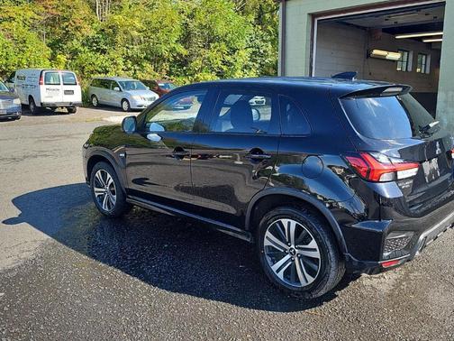 2024 Mitsubishi Outlander Sport SE
