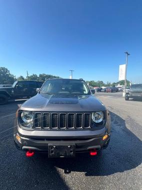 2021 Jeep Renegade Trailhawk
