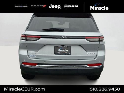 2023 Jeep Grand Cherokee Laredo X