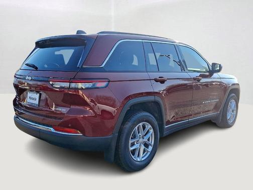 Velvet Red Pearlcoat 2026 Jeep Grand Cherokee Laredo X