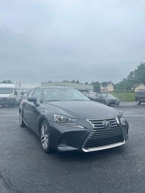 2018 Lexus IS 300 Base