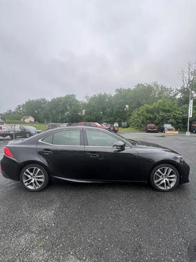 2018 Lexus IS 300 Base