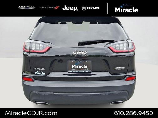 2022 Jeep Cherokee Latitude Lux
