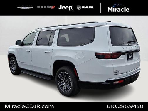 2025 Jeep Wagoneer L Base