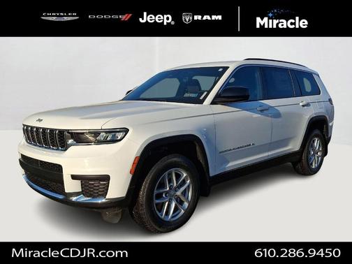 Bright White Clearcoat 2026 Jeep Grand Cherokee L Laredo