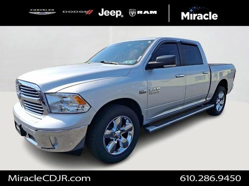 Bright Silver Clearcoat Metallic 2017 RAM 1500 Big Horn