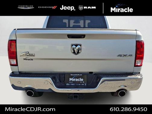 Bright Silver Clearcoat Metallic 2017 RAM 1500 Big Horn