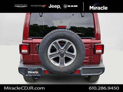 Snazzberry Pearlcoat 2021 Jeep Wrangler Unlimited Sahara