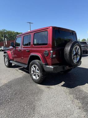Snazzberry Pearlcoat 2021 Jeep Wrangler Unlimited Sahara
