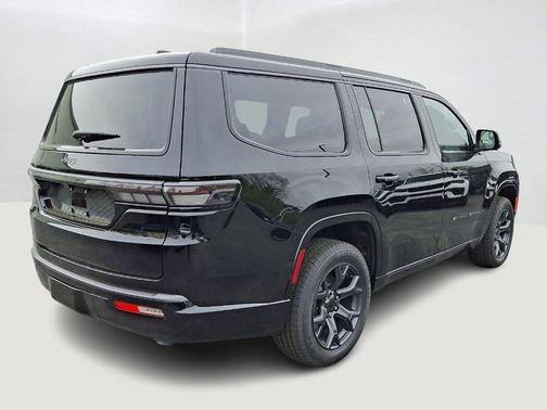 Gloss Black 2026 Jeep Grand Wagoneer LIMITED ALTITUDE