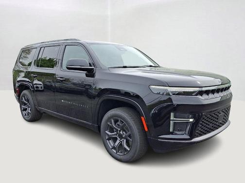 Gloss Black 2026 Jeep Grand Wagoneer LIMITED ALTITUDE