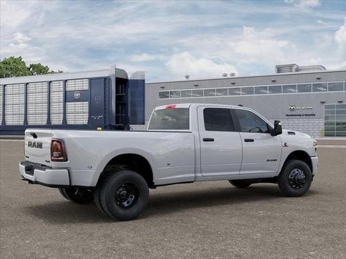 Bright White Clearcoat 2026 RAM 3500 Big Horn