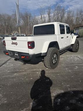 2020 Jeep Gladiator Mojave