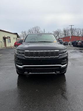2024 Jeep Grand Wagoneer Series III