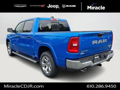 Hydro Blue Pearlcoat 2026 RAM 1500 Big Horn