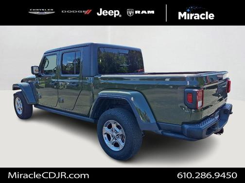 2021 Jeep Gladiator Sport