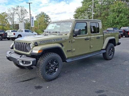 2025 Jeep Gladiator Sport